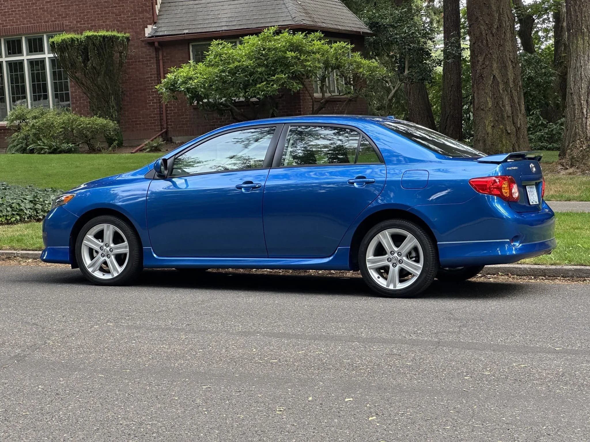 2009 Toyota Corolla XRS, view