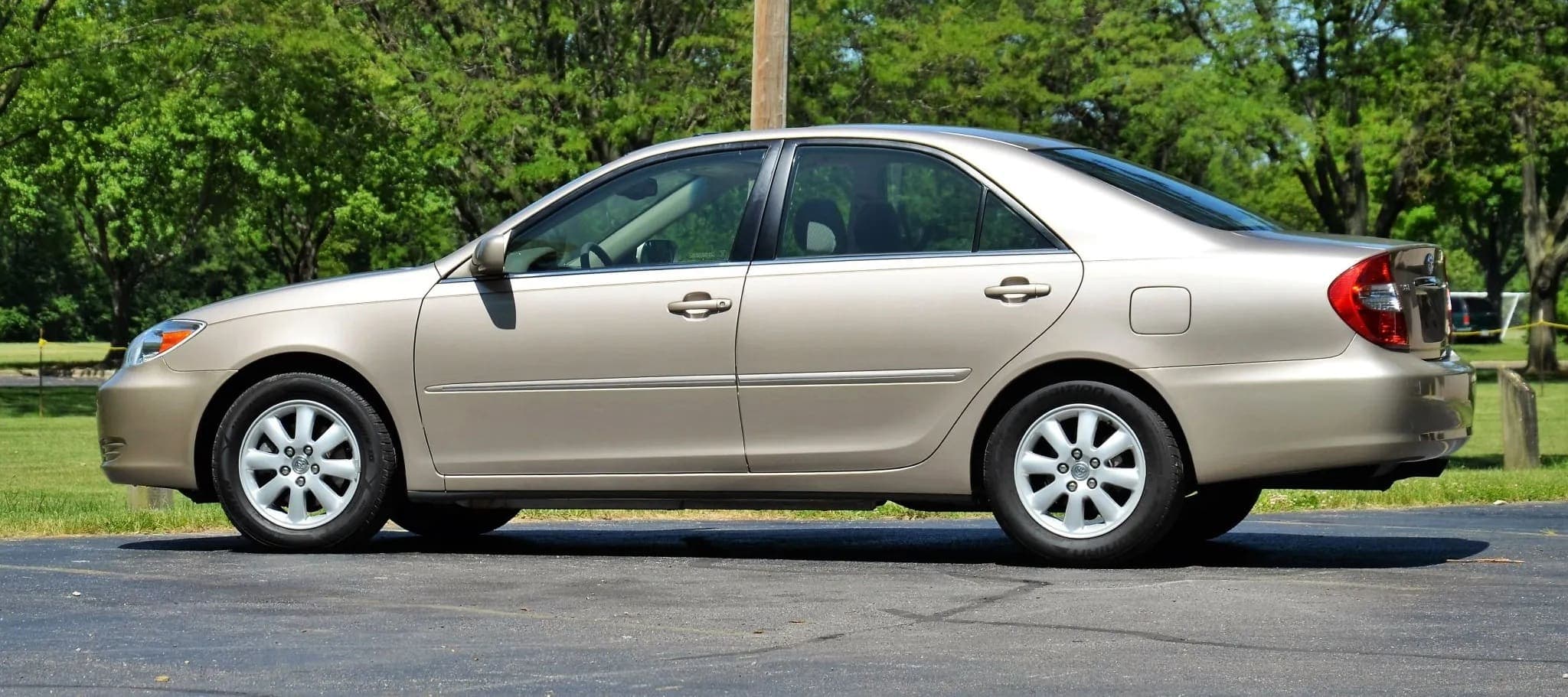 2002 Toyota Camry XLE V6, view
