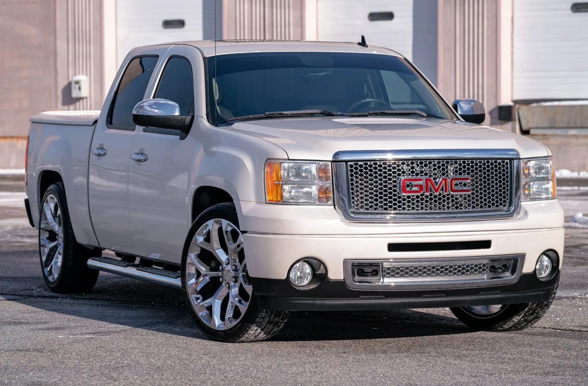 2013 GMC Sierra Denali Crew Cab 6.2L AWD, view