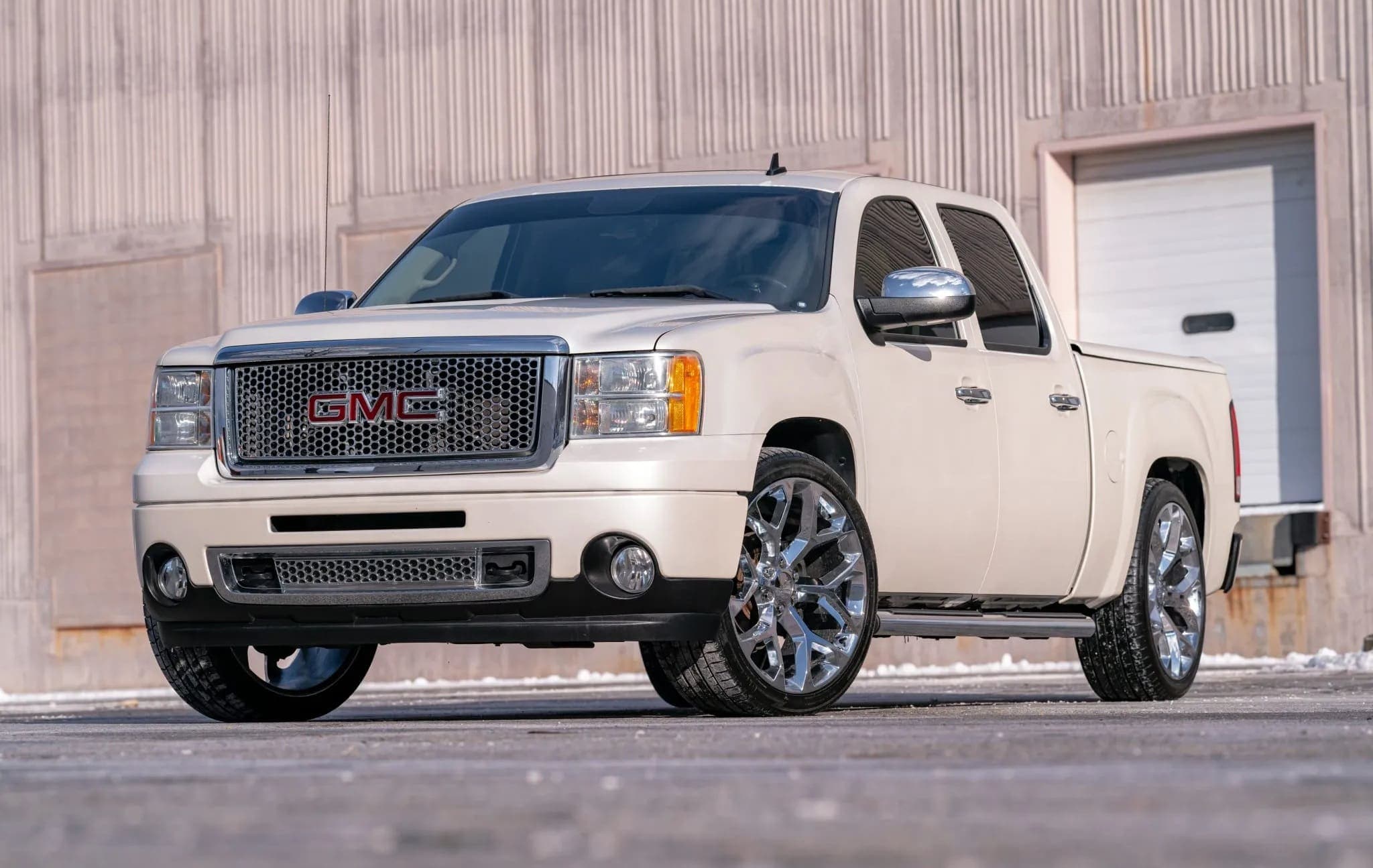 2013 GMC Sierra Denali Crew Cab 6.2L AWD, view