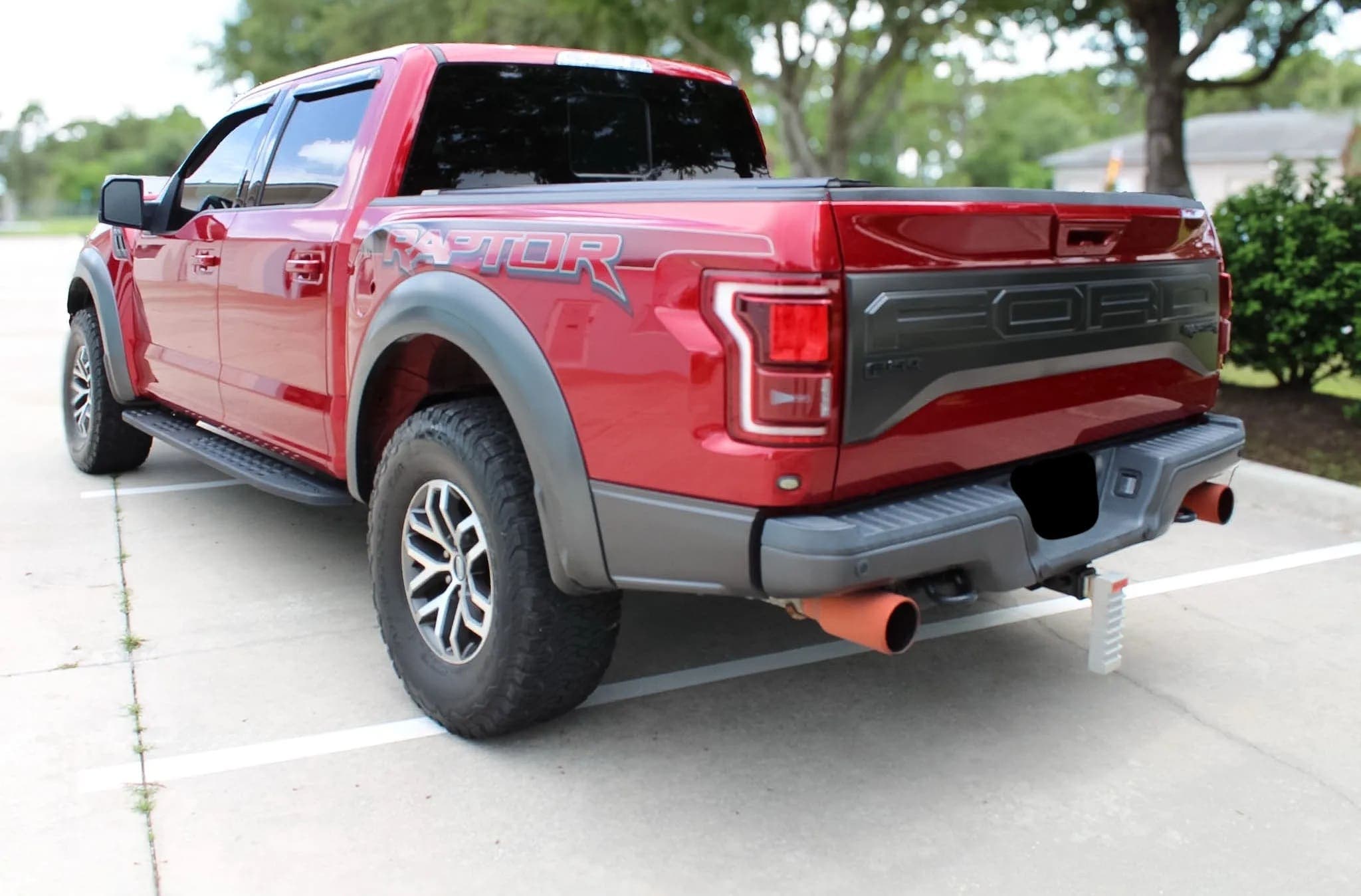 2017 Ford F-150 Raptor Super Crew, view