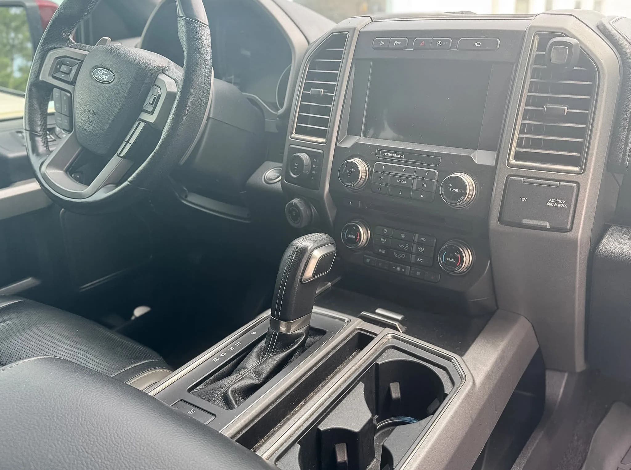 2017 Ford F-150 Raptor Super Crew, view